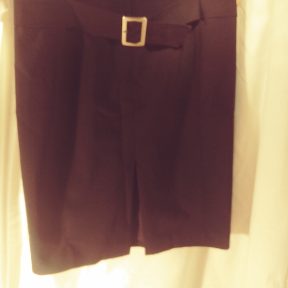 Ladies size 38. Us 7 to 8 Sandra Angelozzi skirt. - Picture 2 of 5